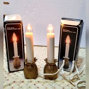 Solid brass pineapple electric candle lamp Williamsburg Pottery Virginia